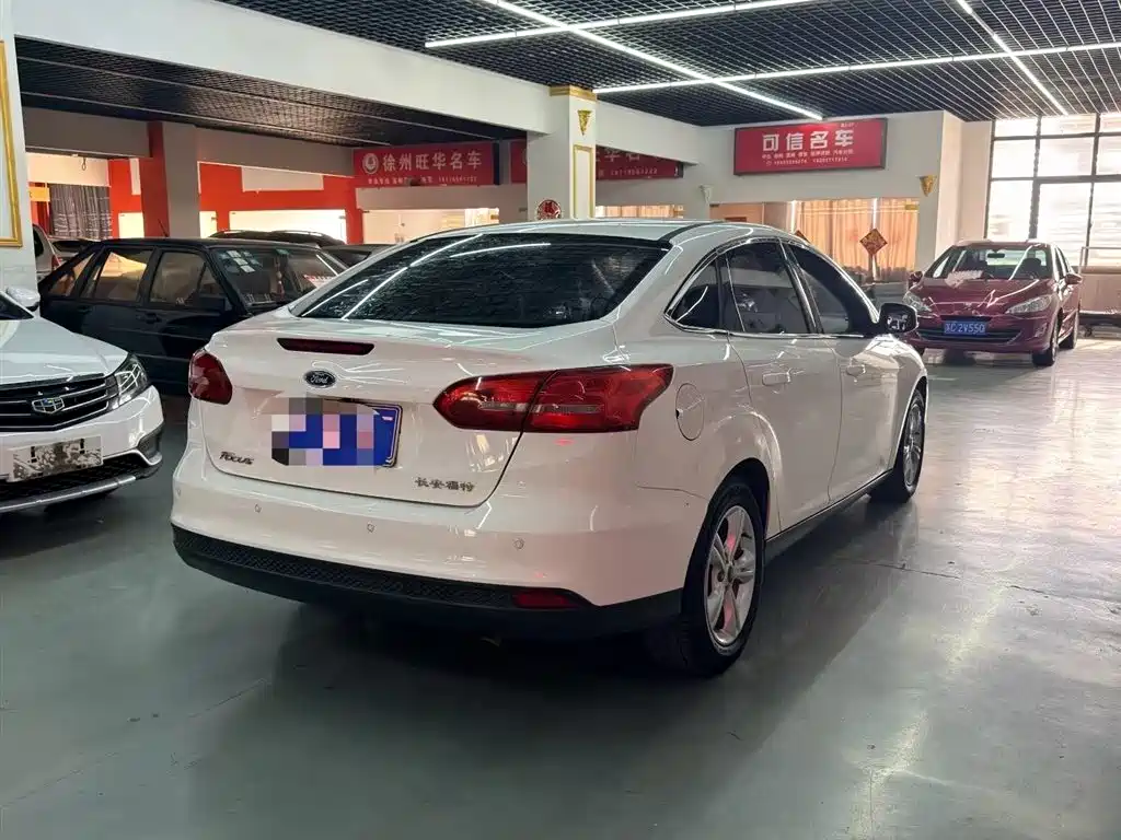 Ford Focus 2015
