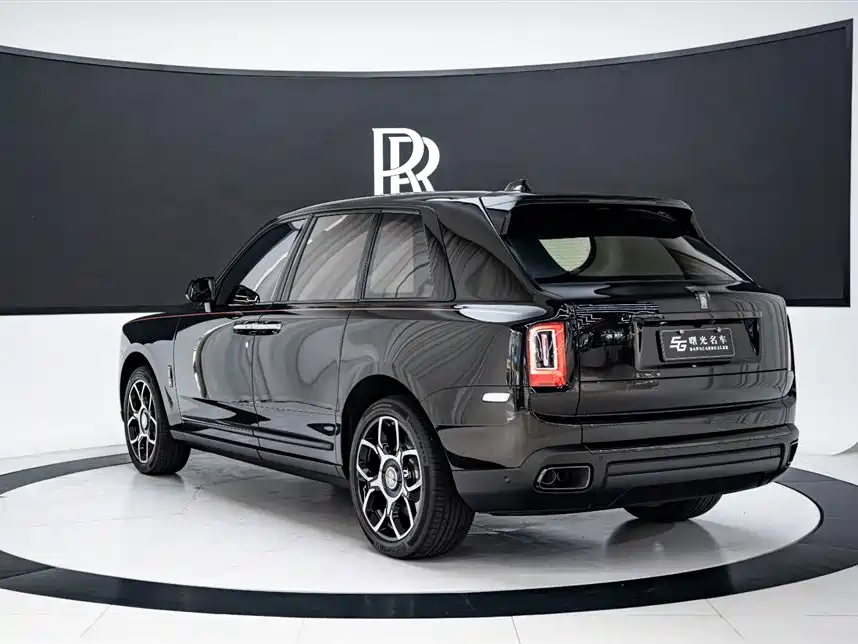Rolls-Royce Cullinan 2022