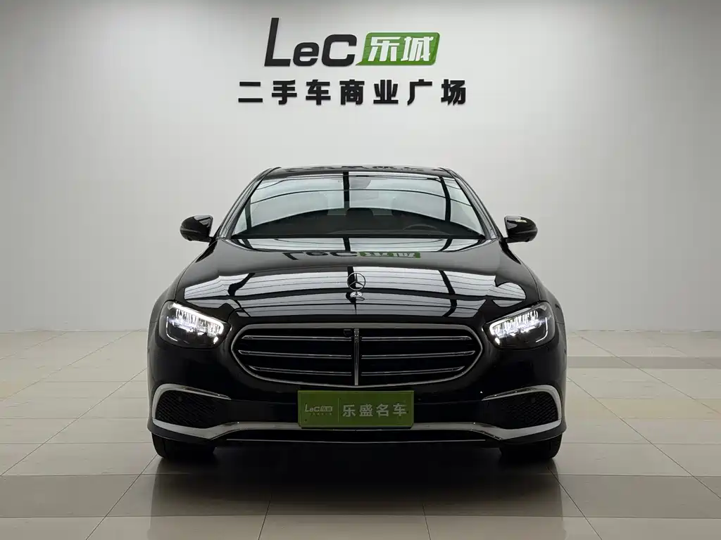 Mercedes-Benz E-Class 2023