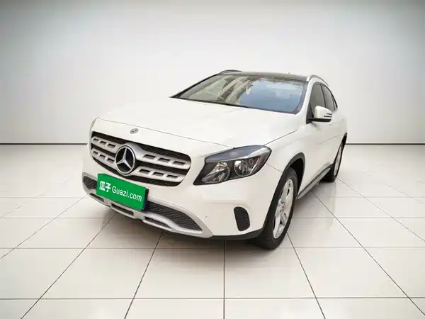 Mercedes-Benz GLA 2019