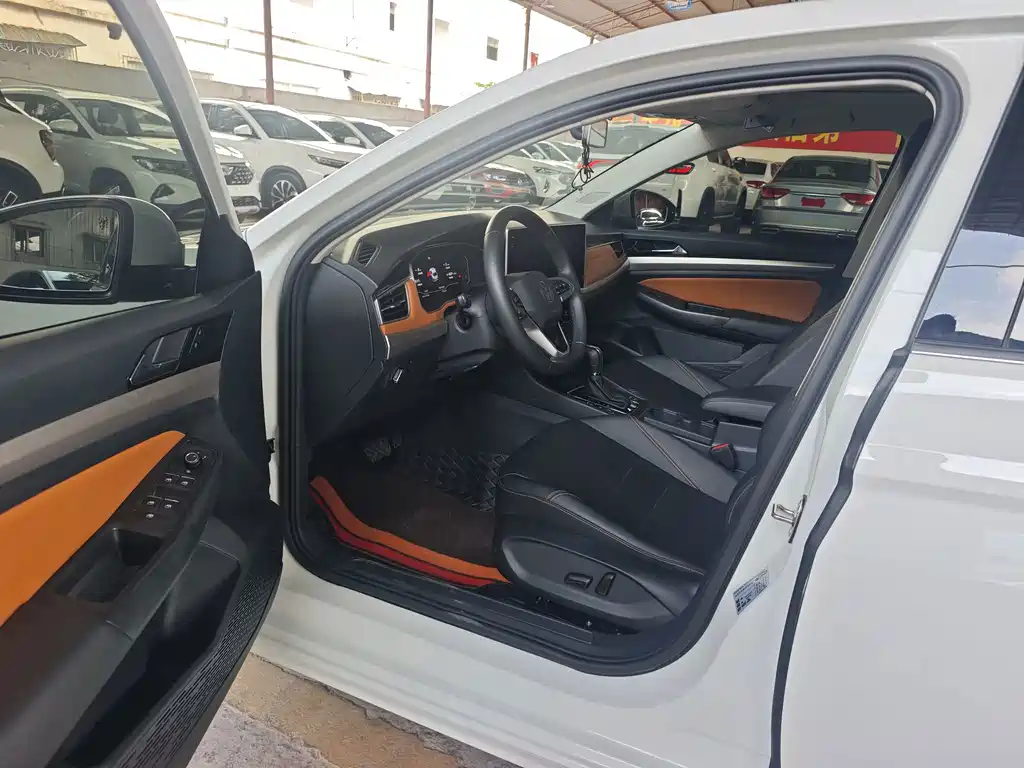 Volkswagen Bora 2022