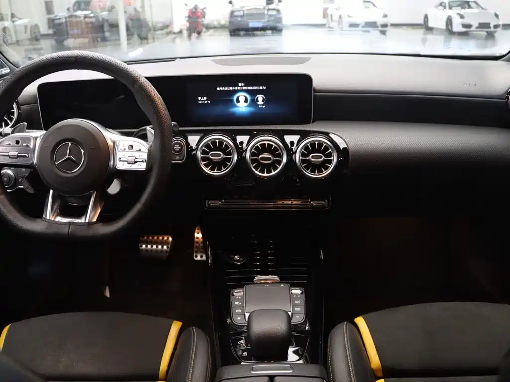 Mercedes-Benz A-Class AMG 2021 — фото 7