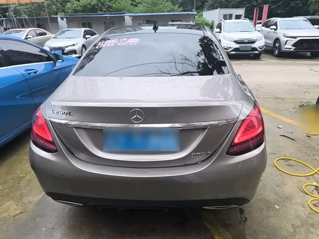 Mercedes-Benz C-Class 2020