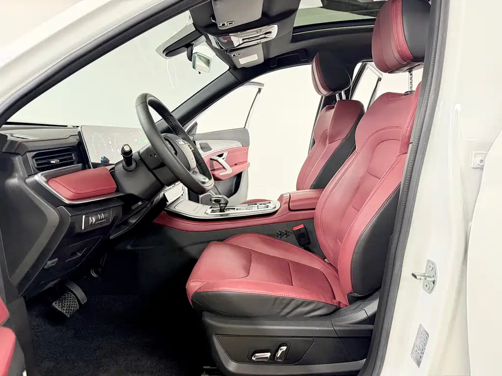 Jetour X70 PLUS 2023