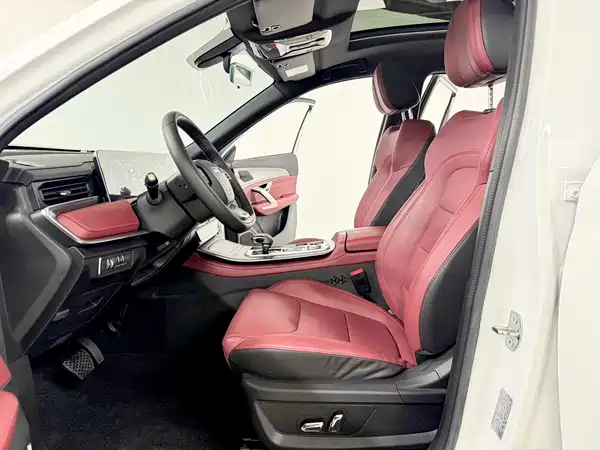 Jetour X70 PLUS 2023