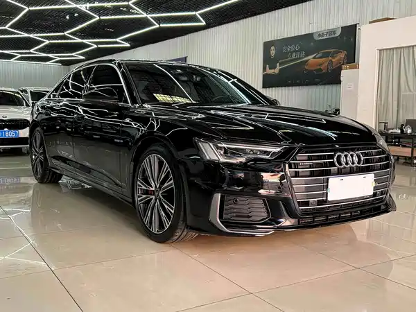 Audi A6L 2022