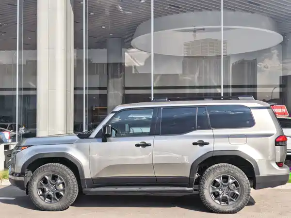Lexus GX 2025