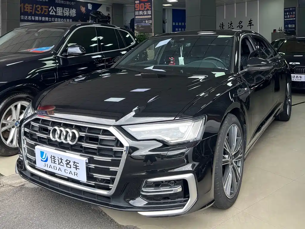 Audi A6L 2022