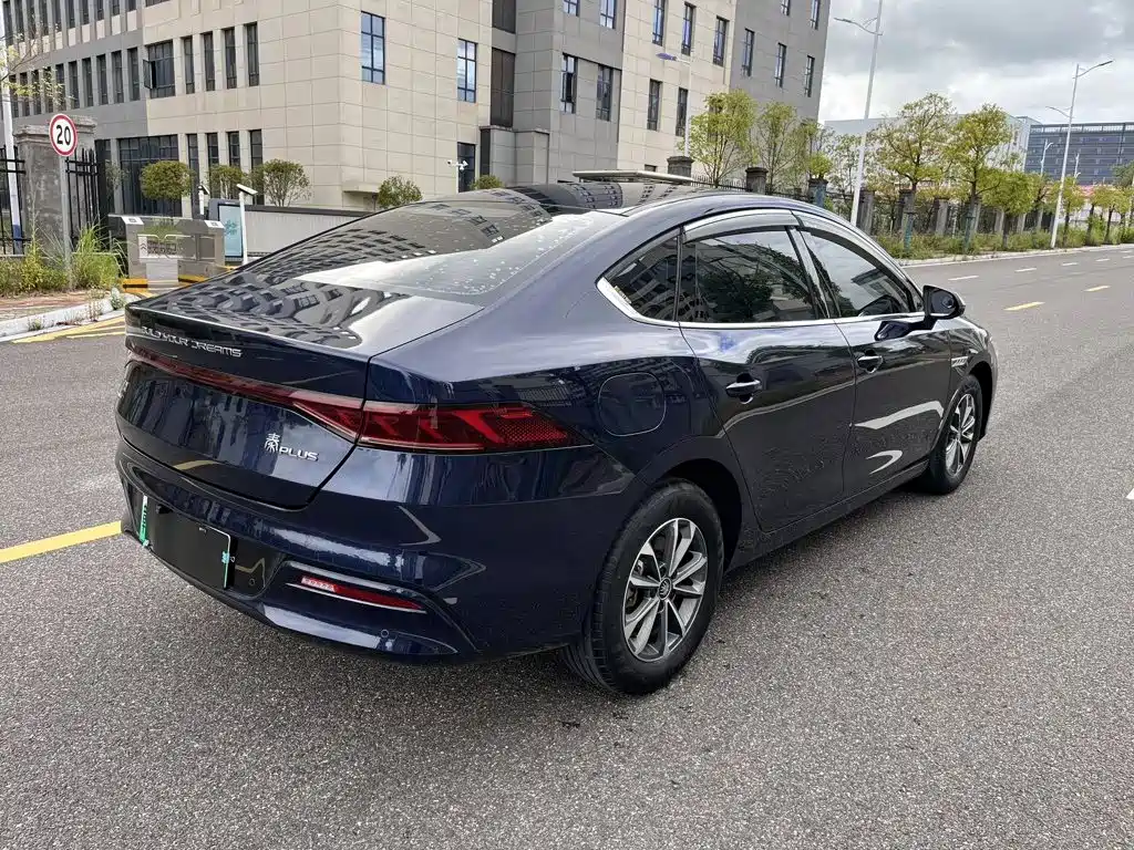 BYD Qin PLUS 2023 — фото 7