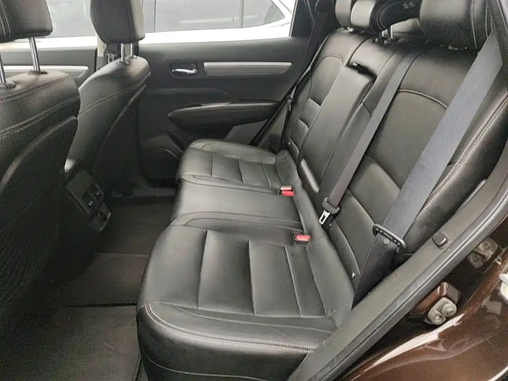 Renault Koleos 2017 — фото 17