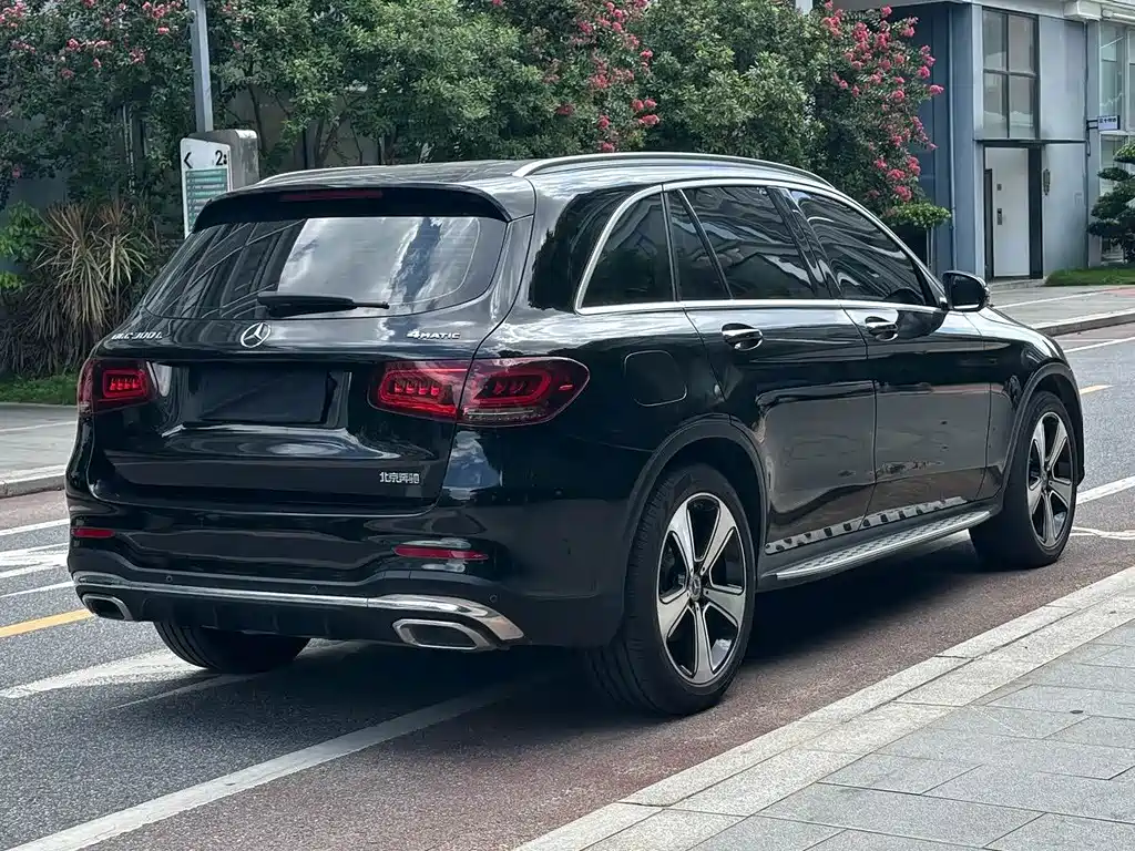 Mercedes-Benz GLC 2022 — фото 21