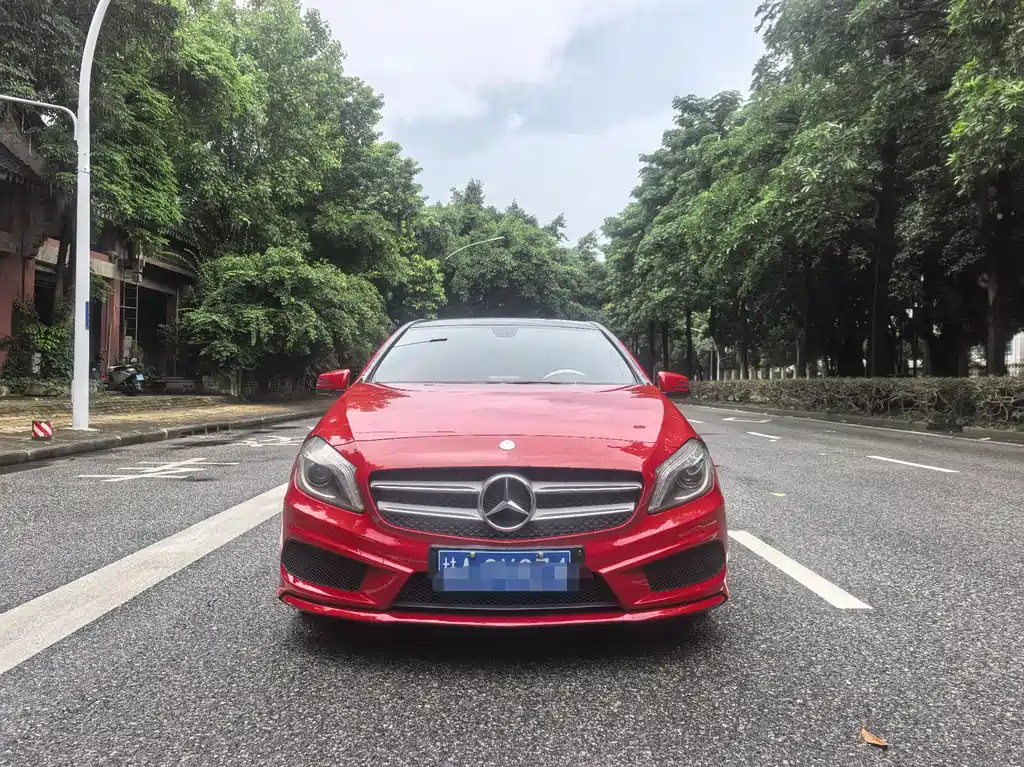 Mercedes-Benz A-Class 2015