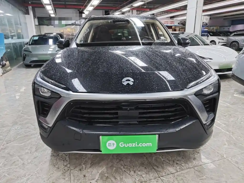 NIO ES8 2019