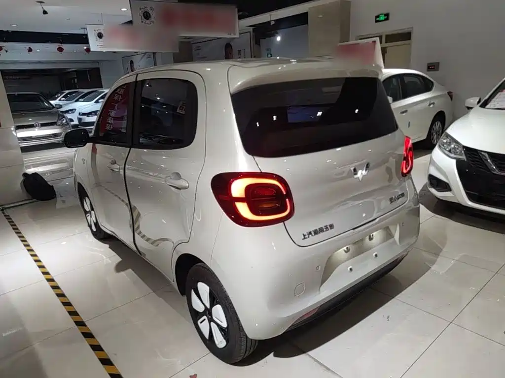 Wuling Hongguang MINIEV 2025