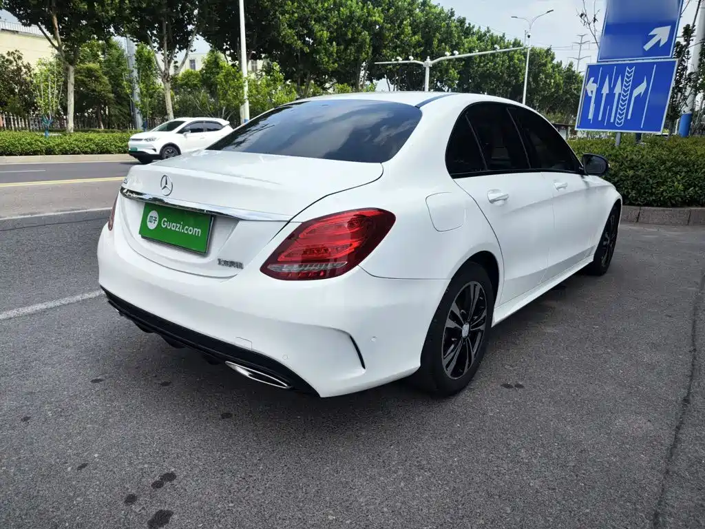 Mercedes-Benz C-Class 2017
