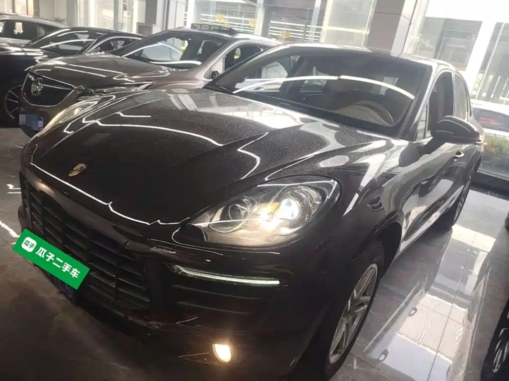Porsche Macan 2015