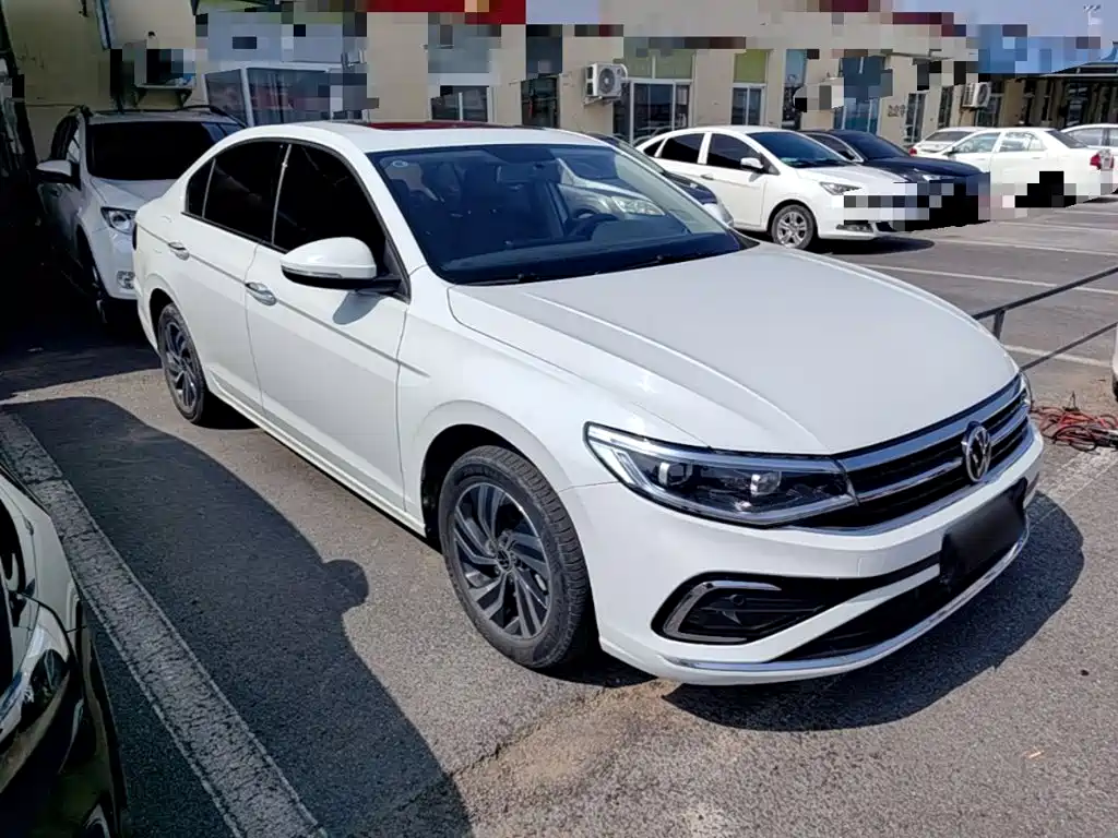 Volkswagen Bora 2024