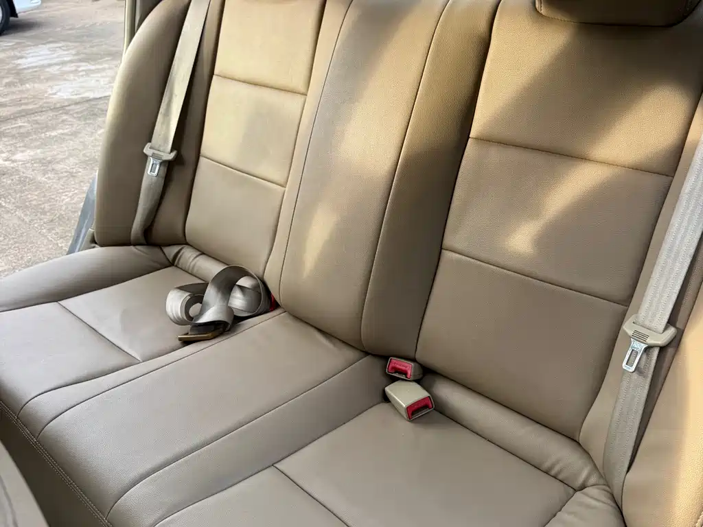 Venucia D50 2014 — фото 14