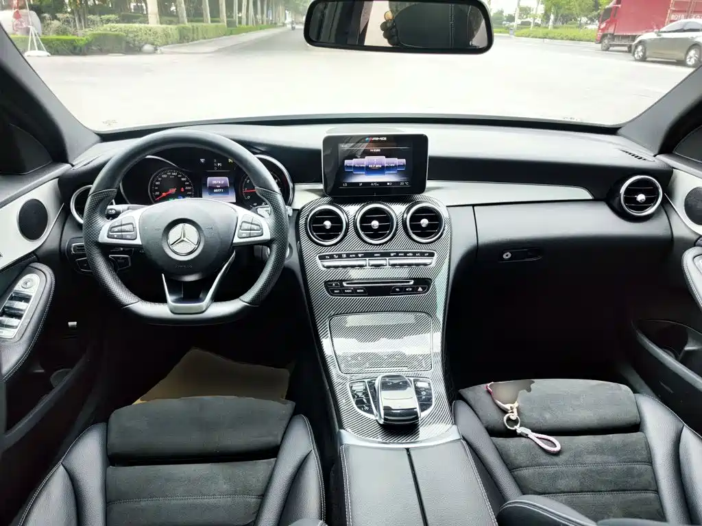Mercedes-Benz C-Class 2017 — фото 10