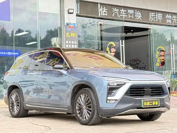 NIO ES8 2019