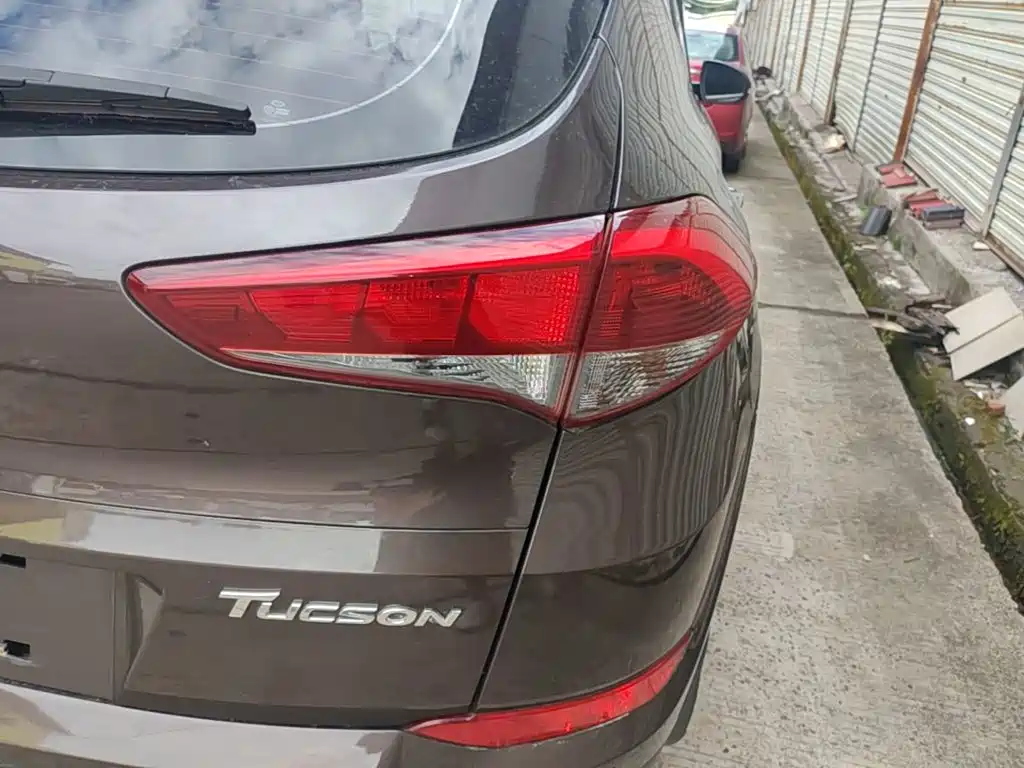 Hyundai Tucson 2016 — фото 8