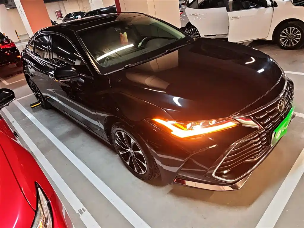 Toyota Avalon 2023 — фото 22