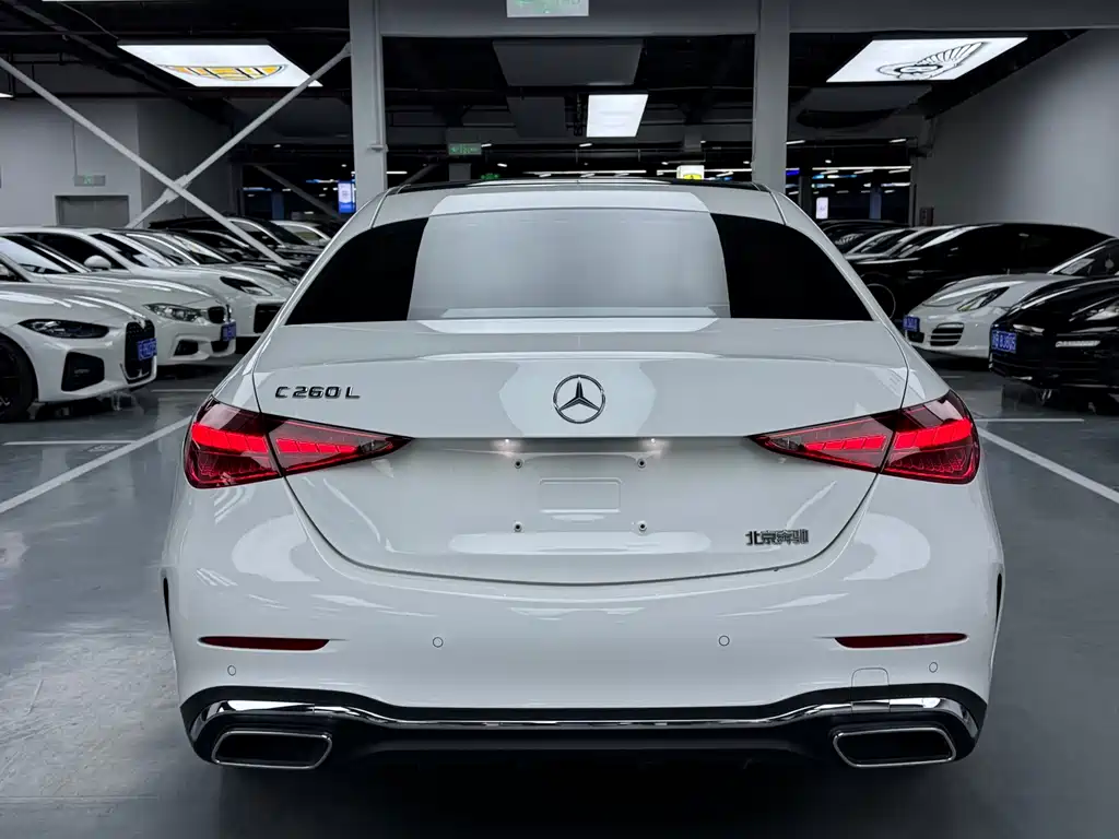 Mercedes-Benz C-Class 2023 — фото 18