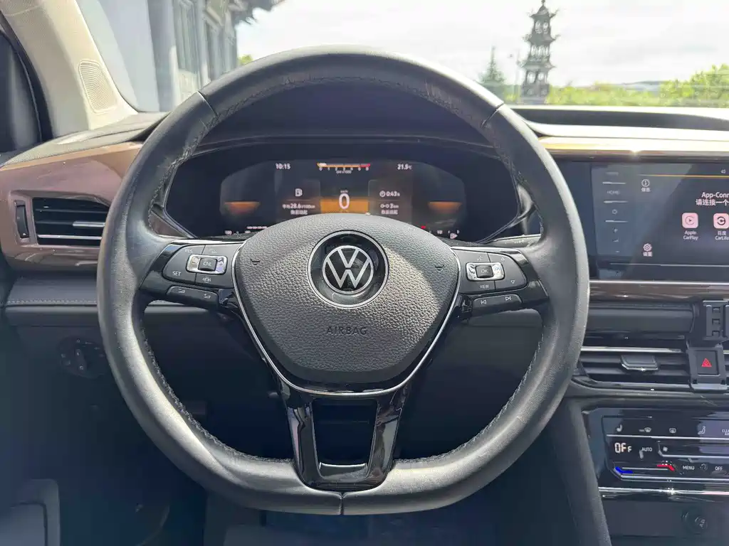 Volkswagen Tharu 2022 — фото 12