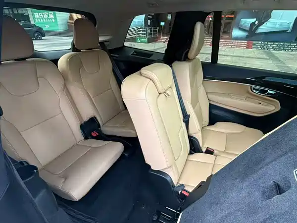 Volvo XC90 2016