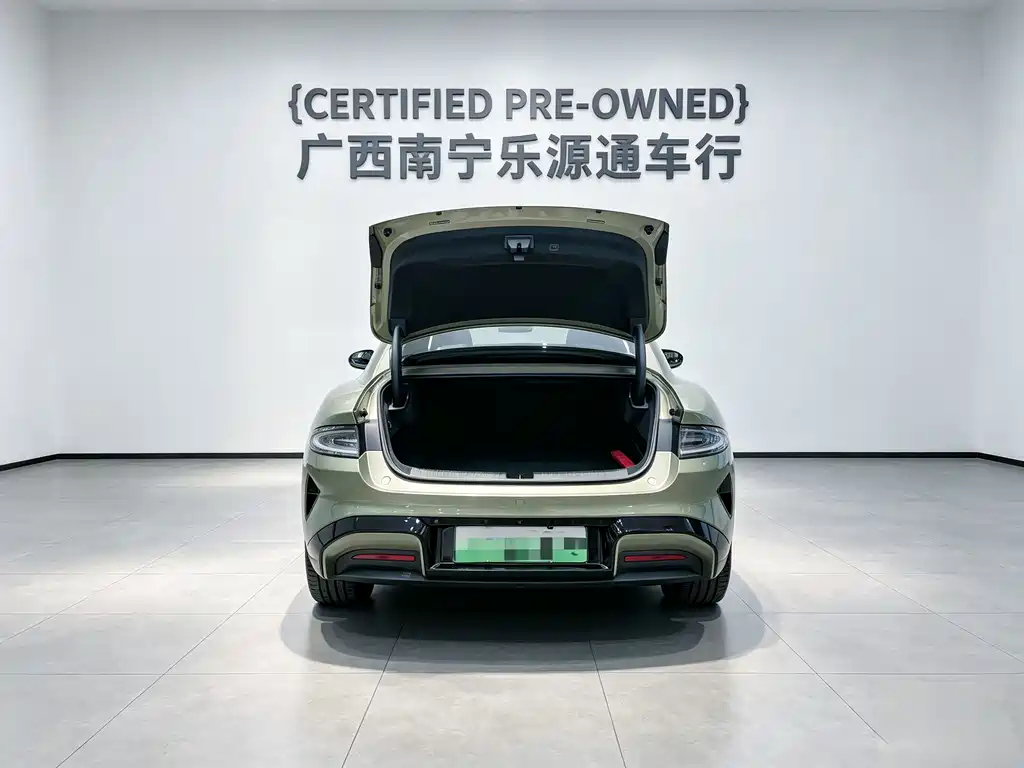 Xiaomi SU7 2025 — фото 12