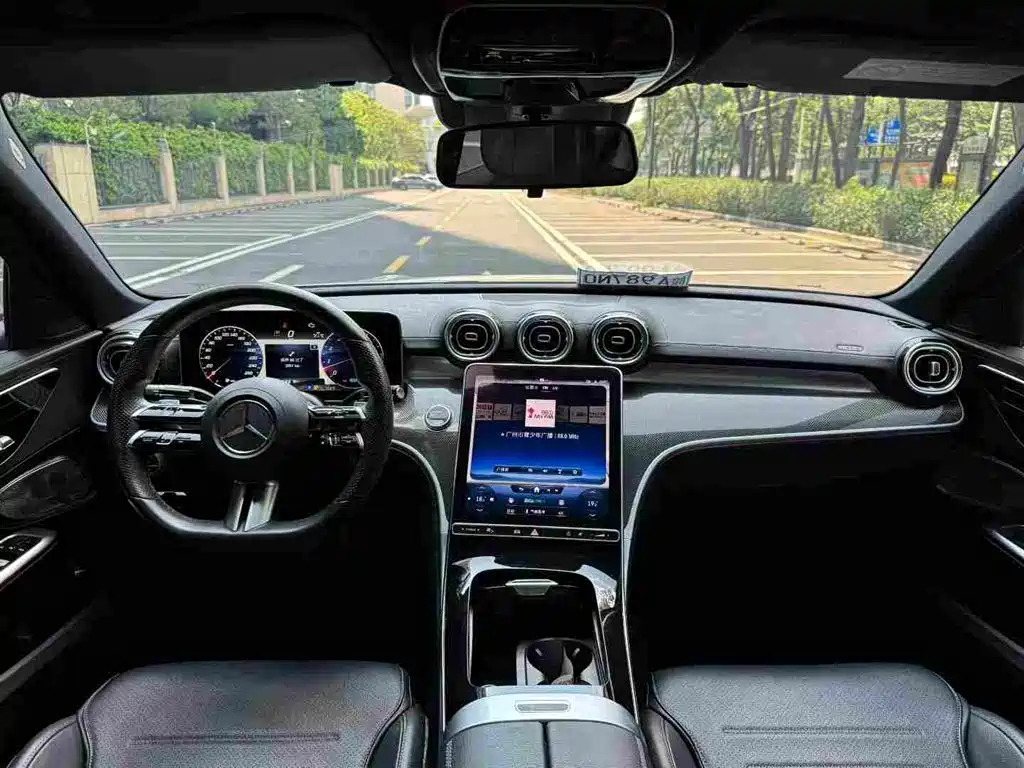 Mercedes-Benz C-Class 2022