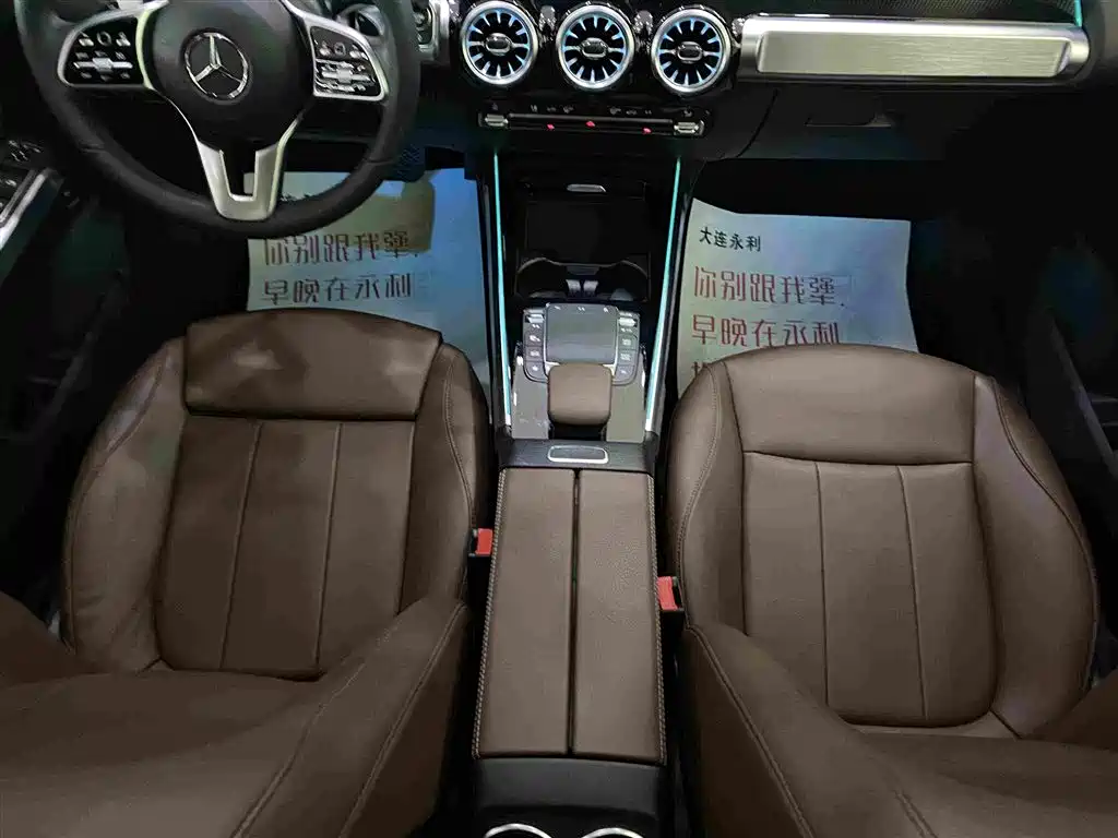 Mercedes-Benz GLB 2023 — фото 11
