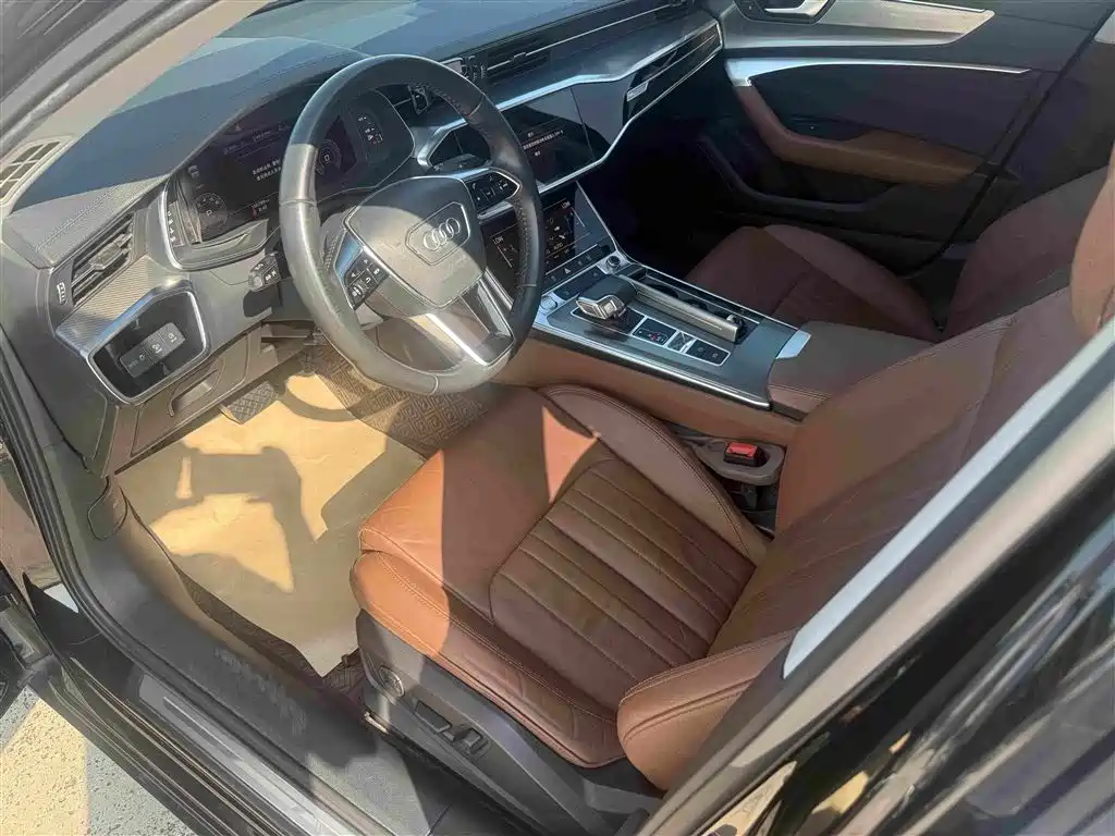 Audi A6L 2020
