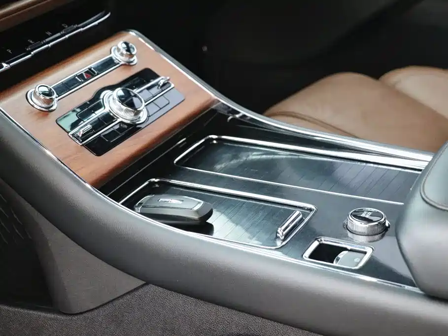 Lincoln Aviator 2023 — фото 14