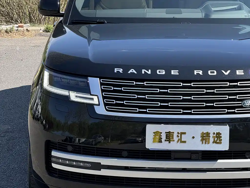 Land Rover Range Rover 2024 — фото 6