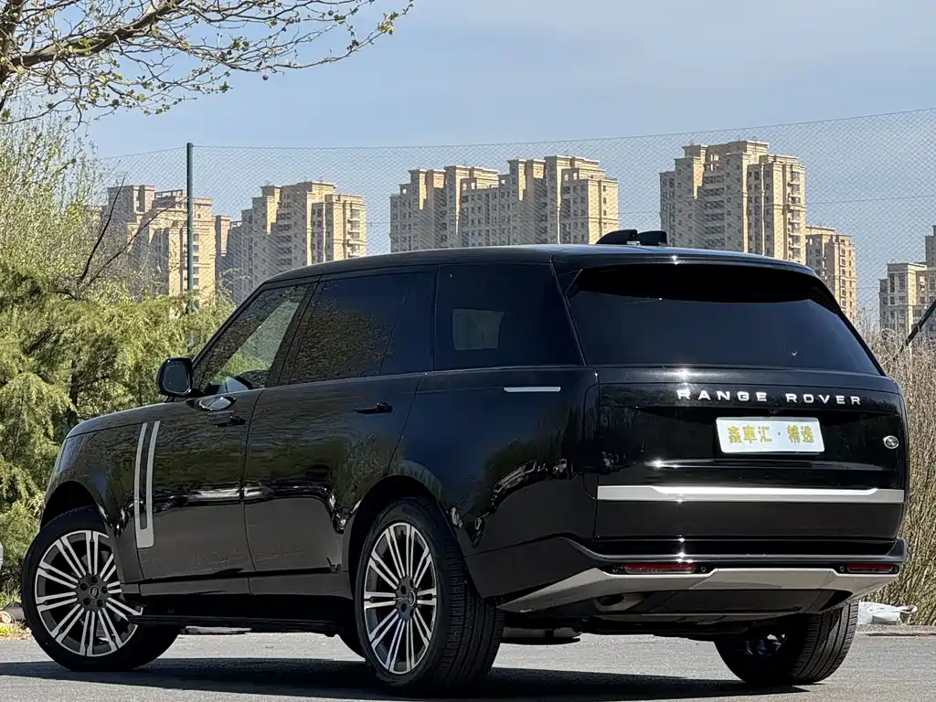 Land Rover Range Rover 2024 — фото 10
