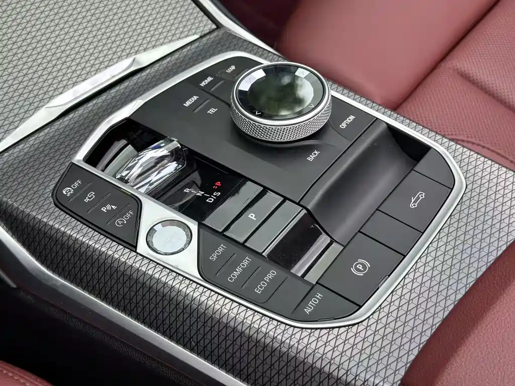 BMW 4 Series 2025 — фото 23