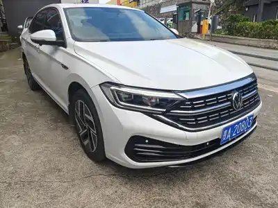 Volkswagen Sagitar 2023