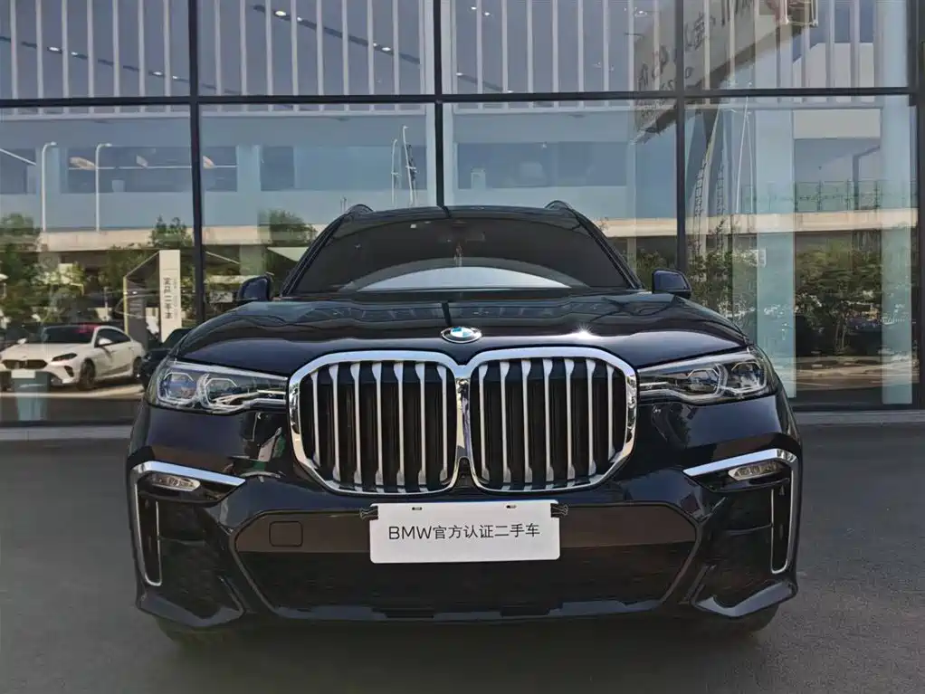 BMW X7 2022