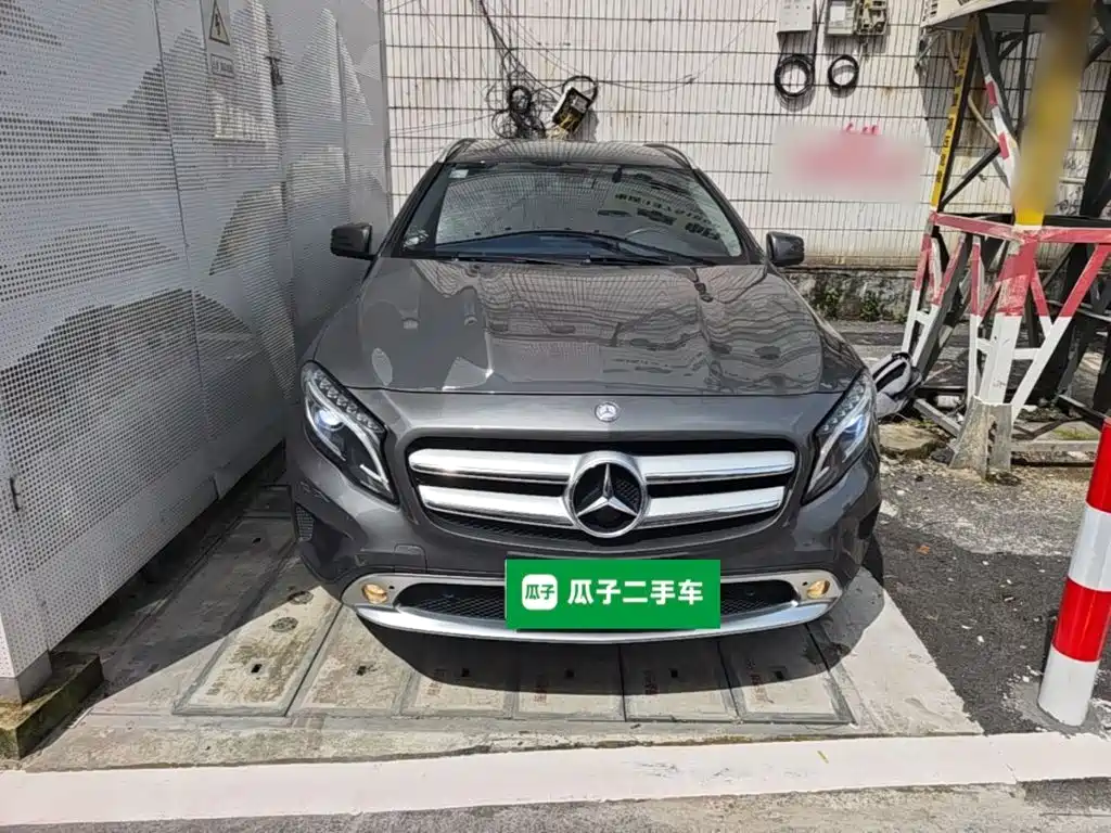 Mercedes-Benz GLA 2016