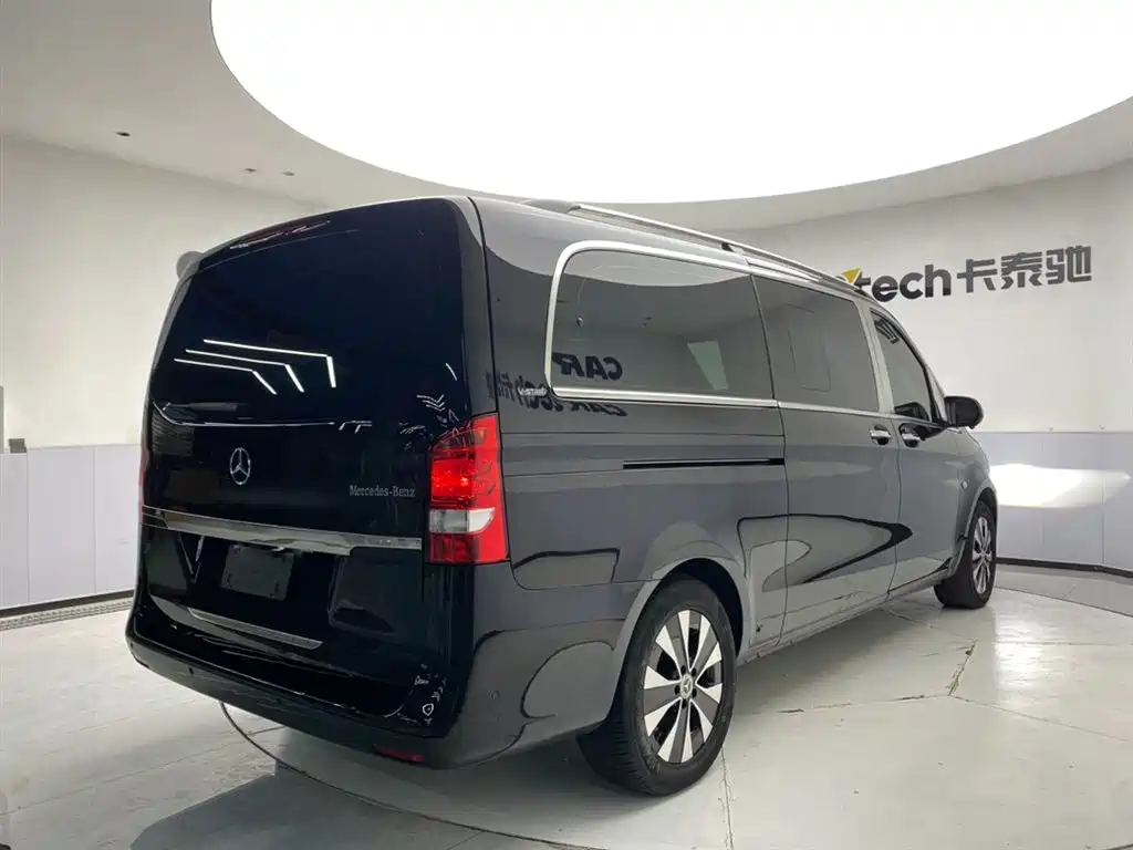 Mercedes-Benz Vito 2024
