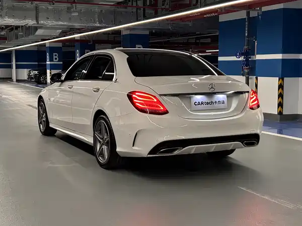 Mercedes-Benz C-Class 2018
