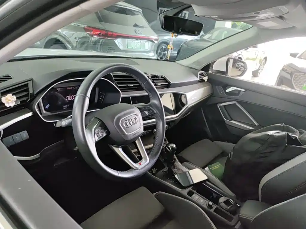 Audi Q3 2022