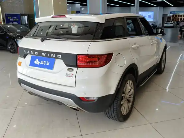 Landwind X7 2017