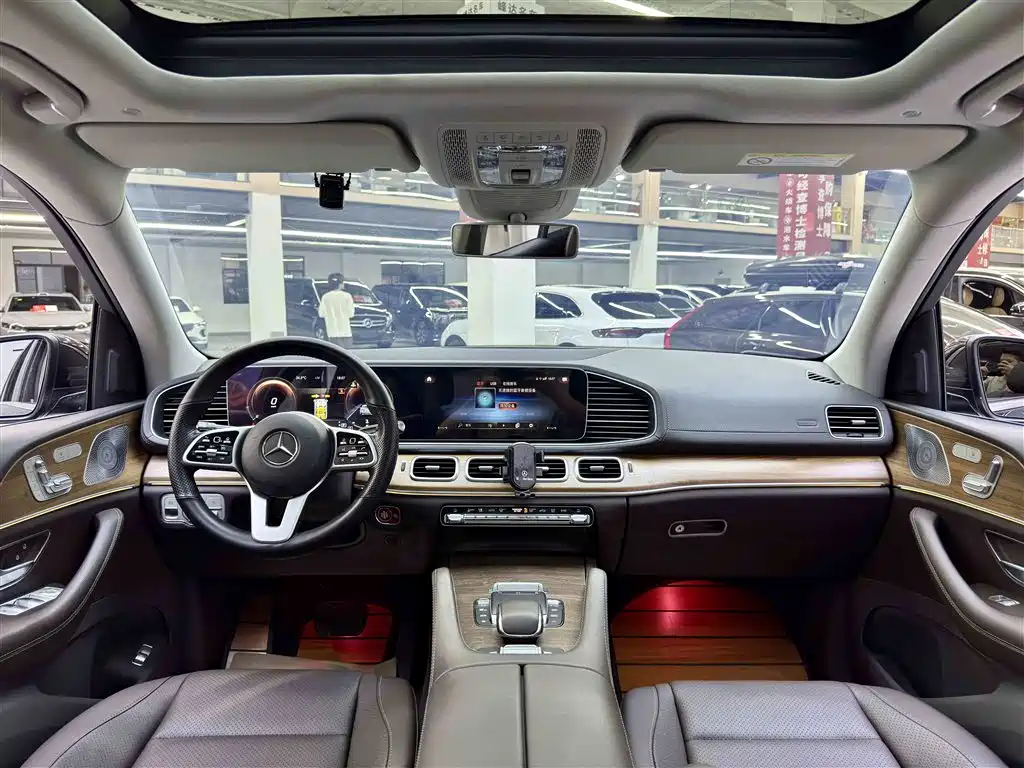 Mercedes-Benz GLE 2020 — фото 8