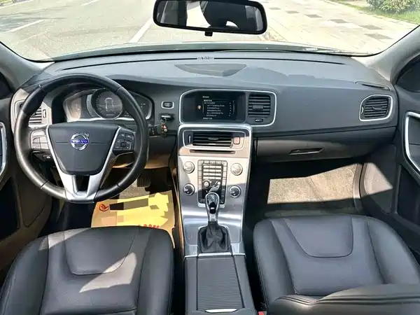 Volvo S60 2017