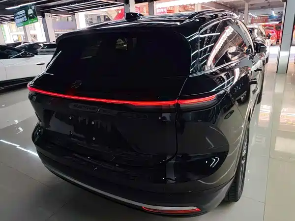 NIO ES6 2024