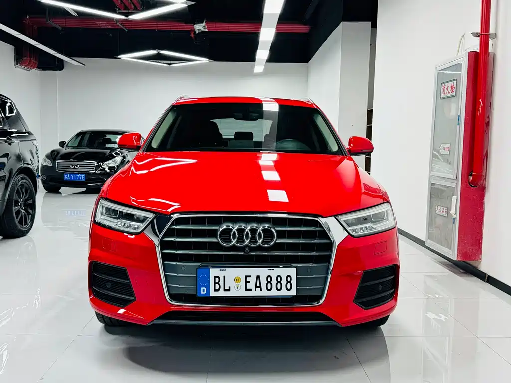Audi Q3 2017 — фото 2