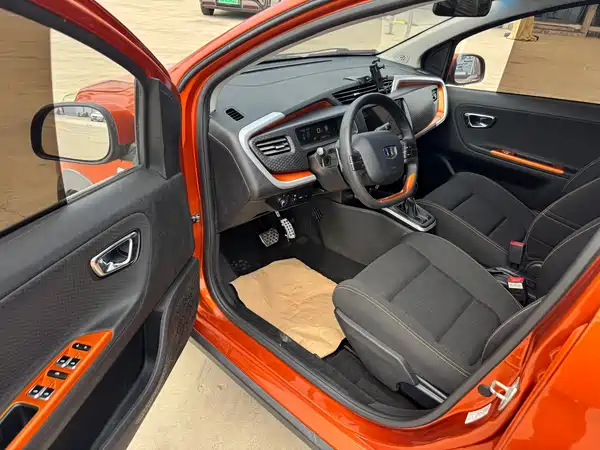 Geely Vision X1 2018