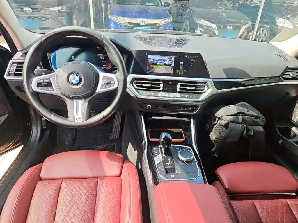 BMW 3 Series 2022 — фото 10